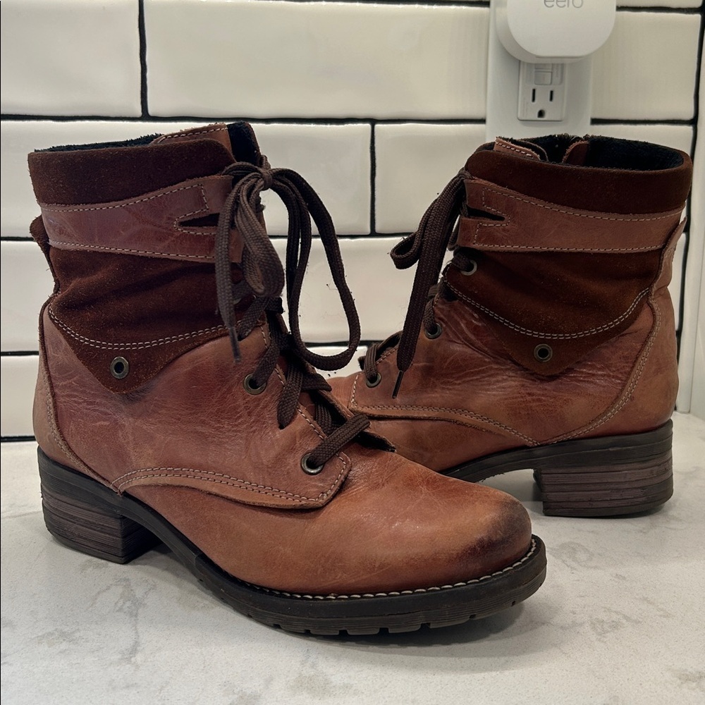 Dromedaris Mandarin Orange Brown Leather and Suede Kara Lace Up Ankle Bootie